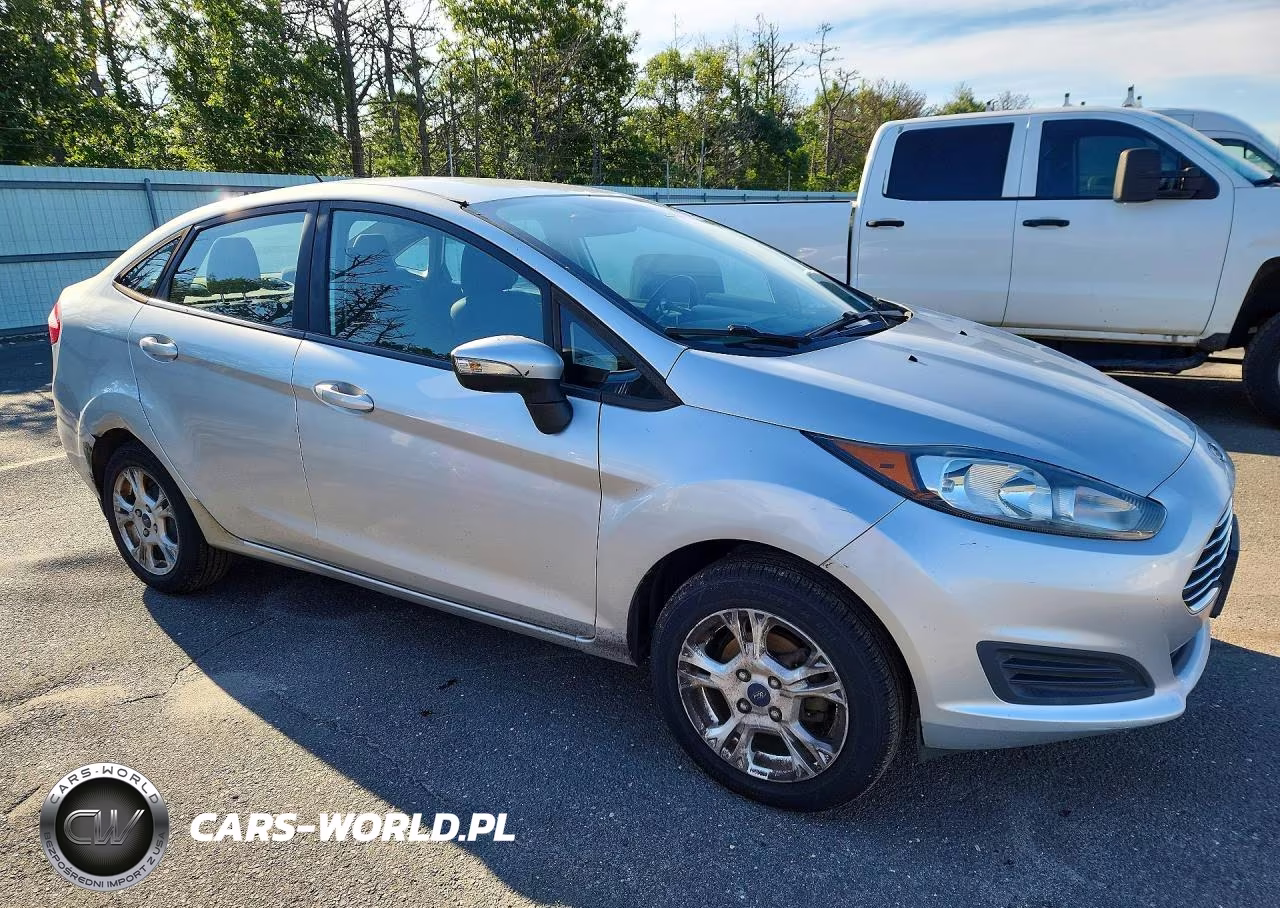 2015 Ford Fiesta Se VIN:3FADP4BJ4FM199835 - 4