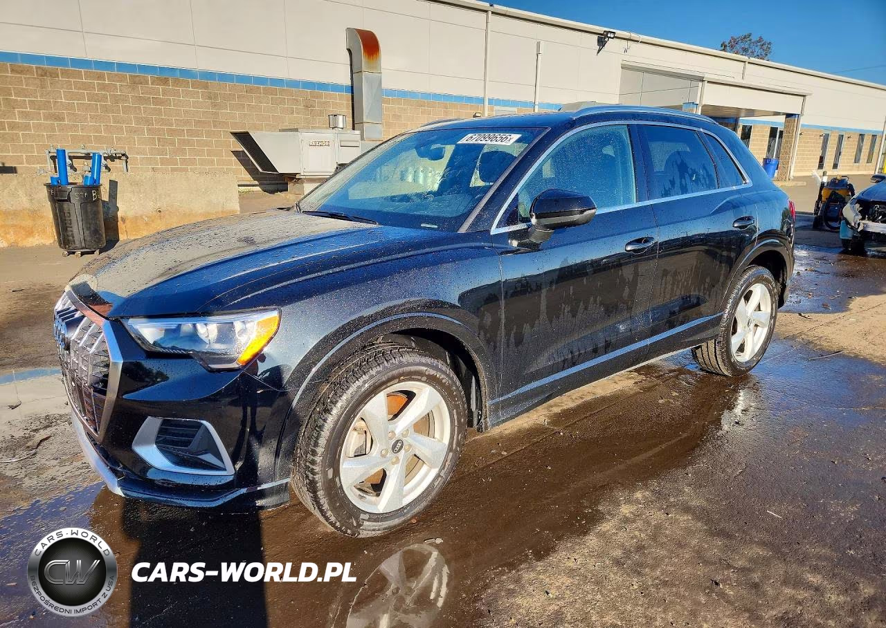 2021 Audi Q3 Premium 40 VIN:WA1AUCF39M1062471 - 1