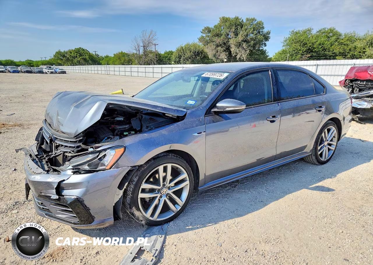 2018 Volkswagen Passat S VIN:1VWAA7A39JC009005 - 1