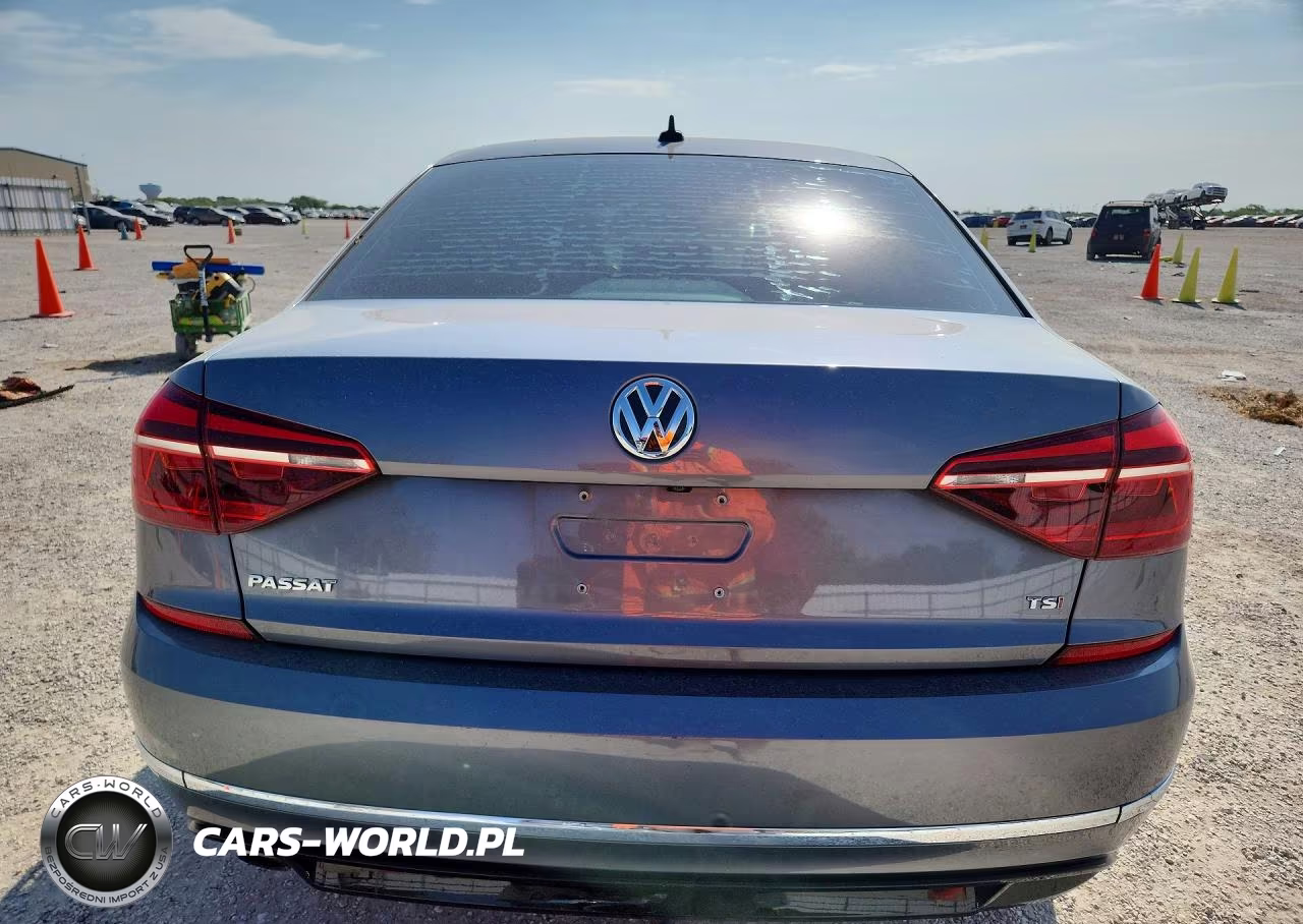 2018 Volkswagen Passat S VIN:1VWAA7A39JC009005 - 6