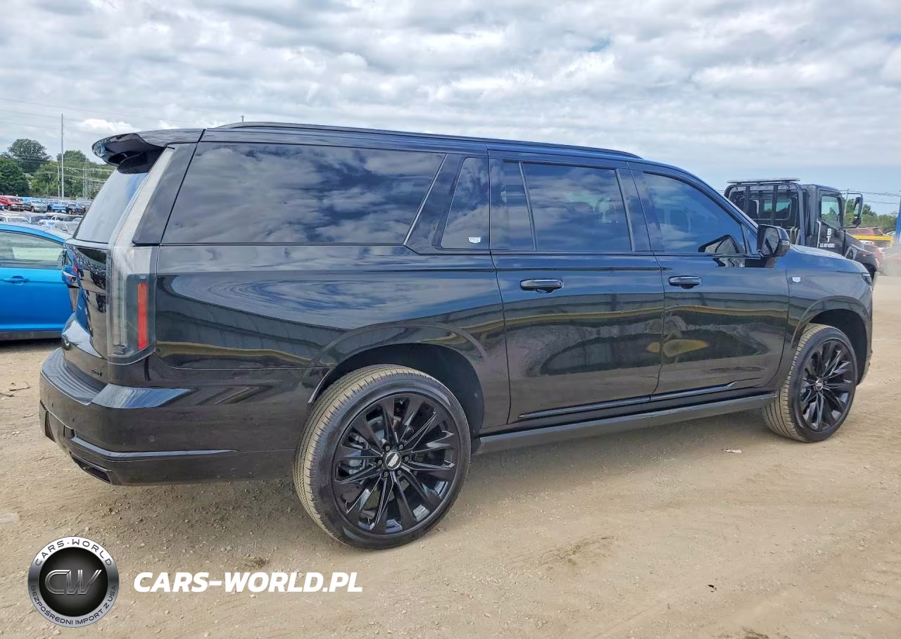 2026 Cadillac Escalade Esv Sport Platinum VIN:1GYS9RKL0TR137105 - 3