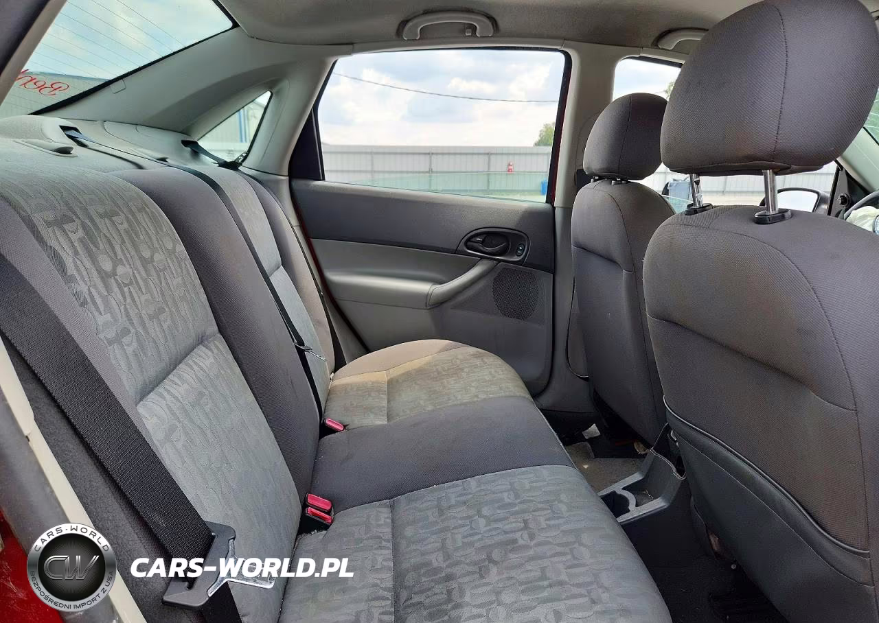 2005 Ford Focus Zx4 VIN:1FAFP34N85W199886 - 10