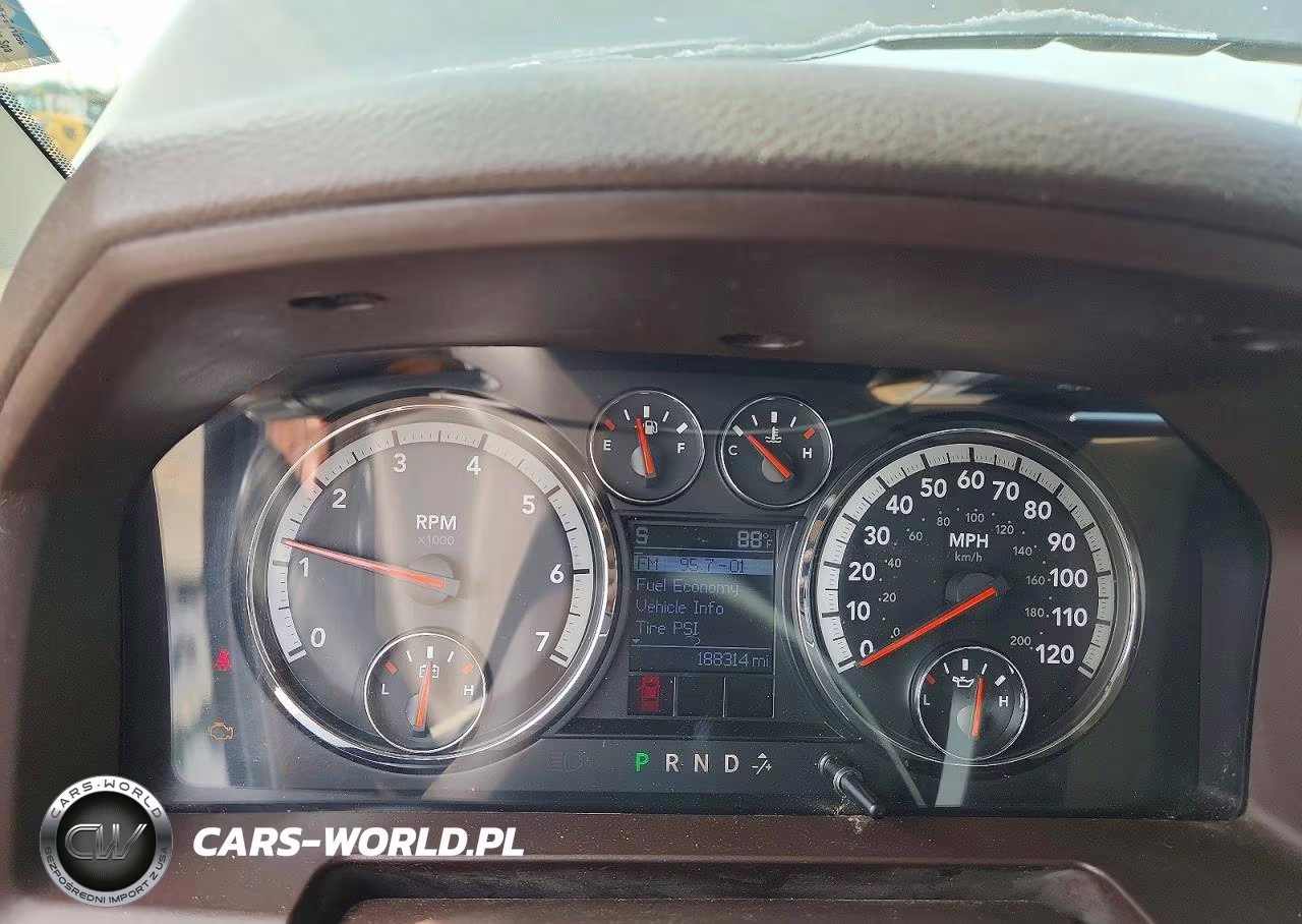 2010 Dodge Ram 1500 VIN:1D7RB1GT2AS190337 - 9