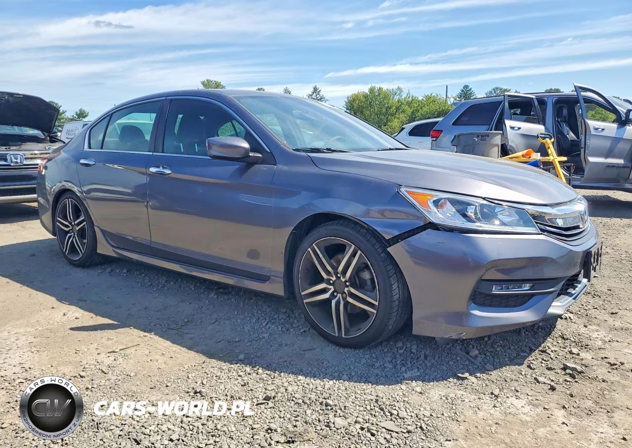 2016 Honda Accord Sport VIN:1HGCR2F56GA102619 - 4