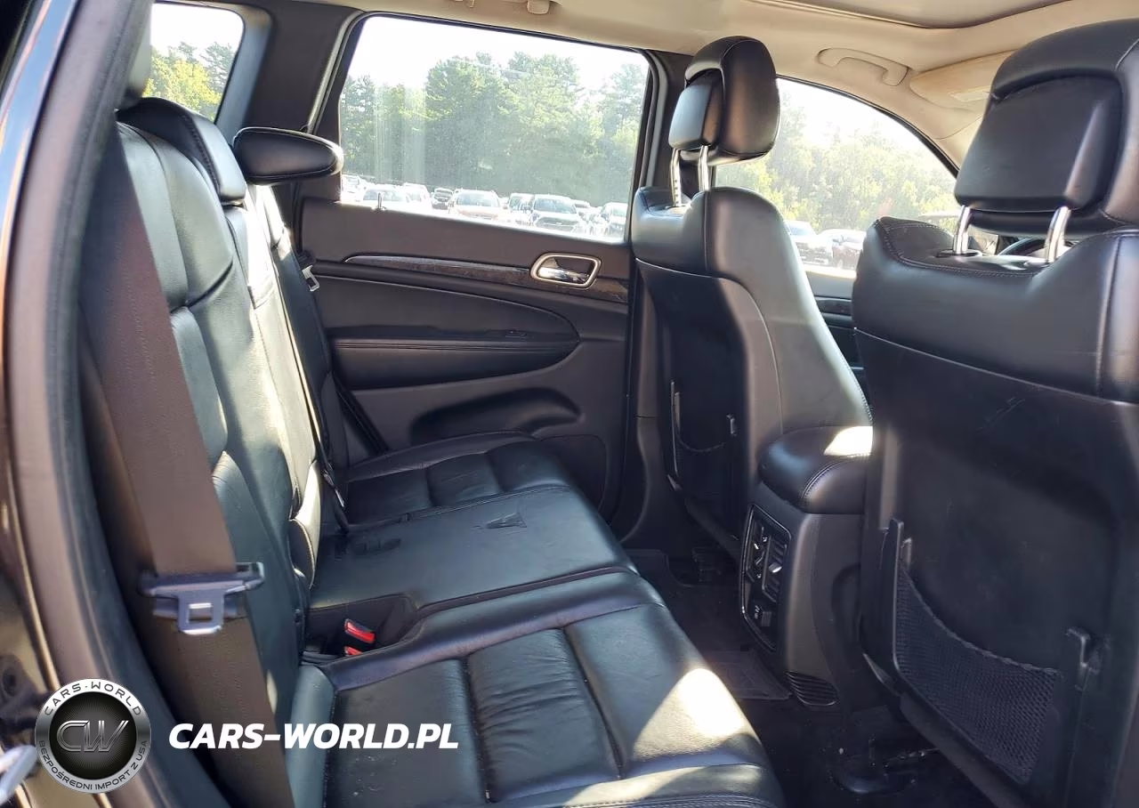 2011 Jeep Grand Cherokee Laredo VIN:1J4RR4GG8BC680698 - 11