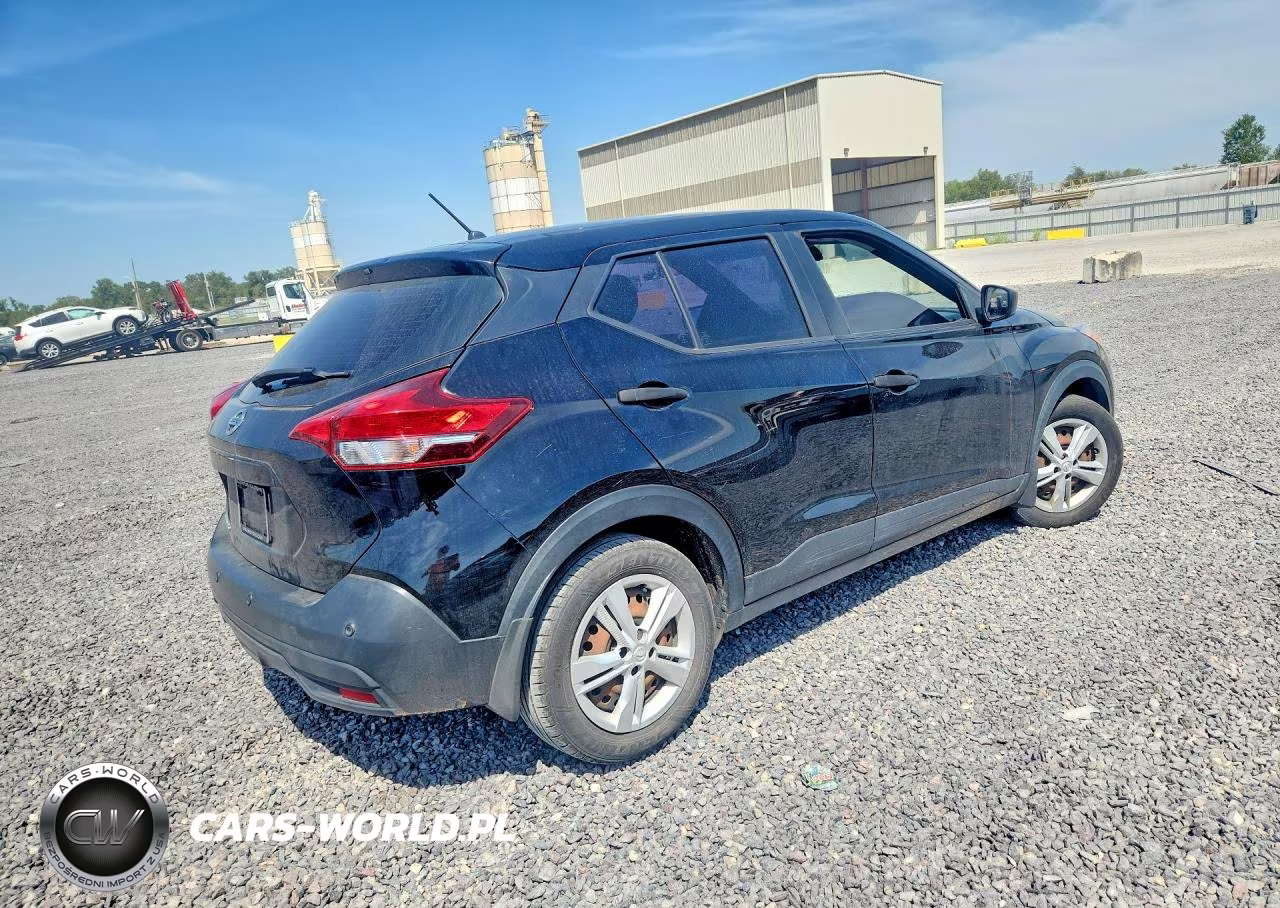 2020 Nissan Kicks S VIN:3N1CP5BV8LL578114 - 3