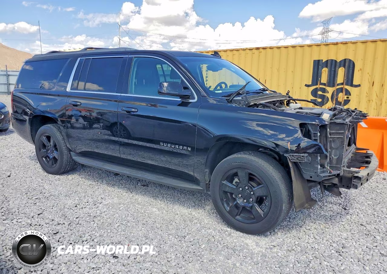 2018 Chevrolet Subrban VIN:1GNSKHKCXJR105982 - 4