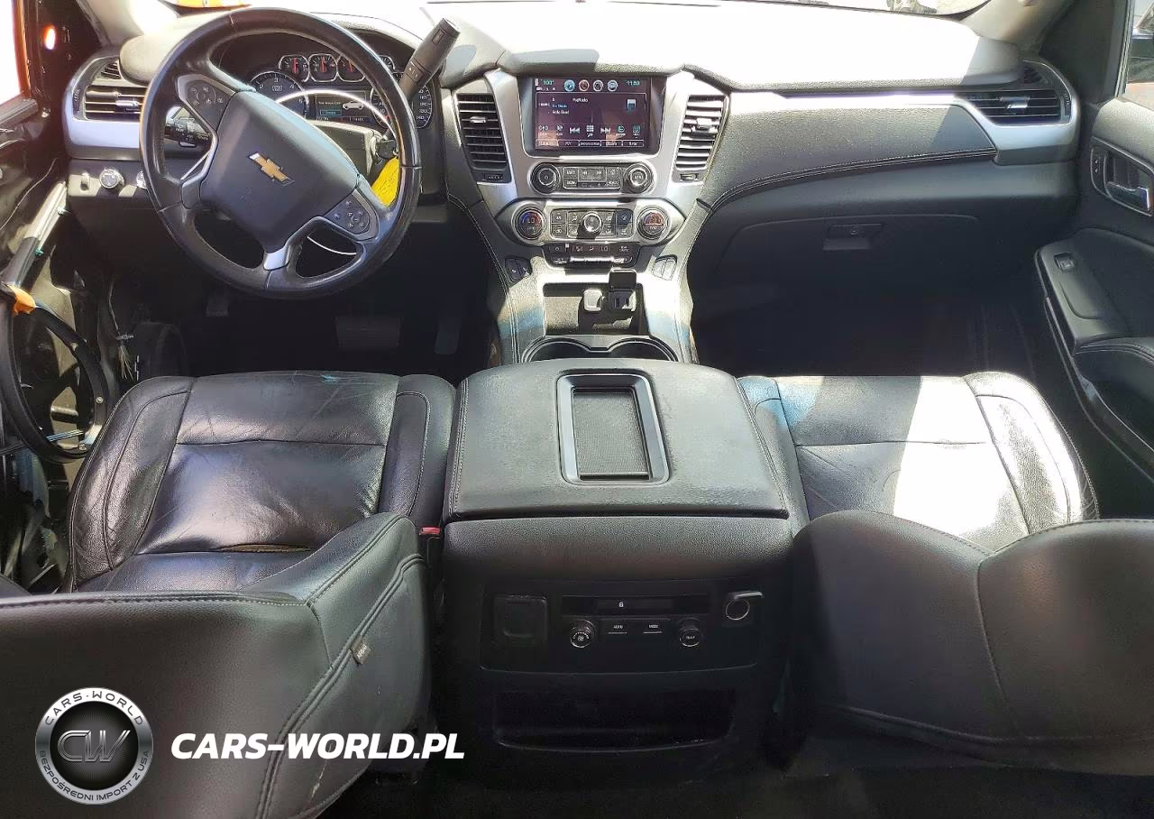 2018 Chevrolet Subrban VIN:1GNSKHKCXJR105982 - 8
