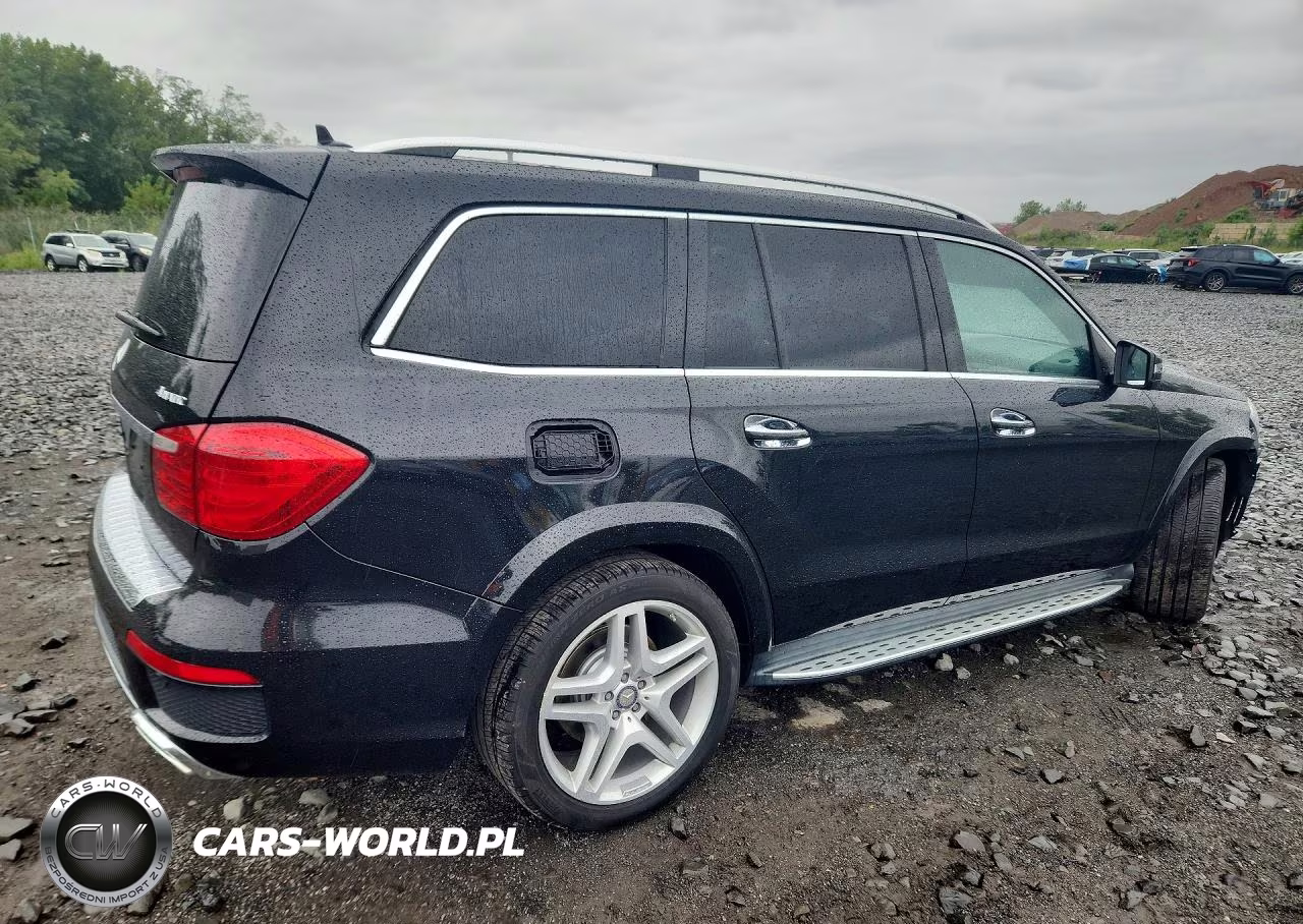 2015 Mercedes-Benz Gl 550 4Matic VIN:4JGDF7DE2FA609121 - 3