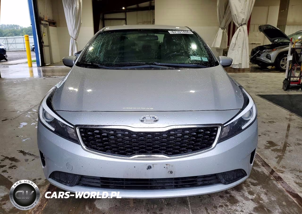 2018 Kia Forte Lx VIN:3KPFL4A73JE253486 - 5