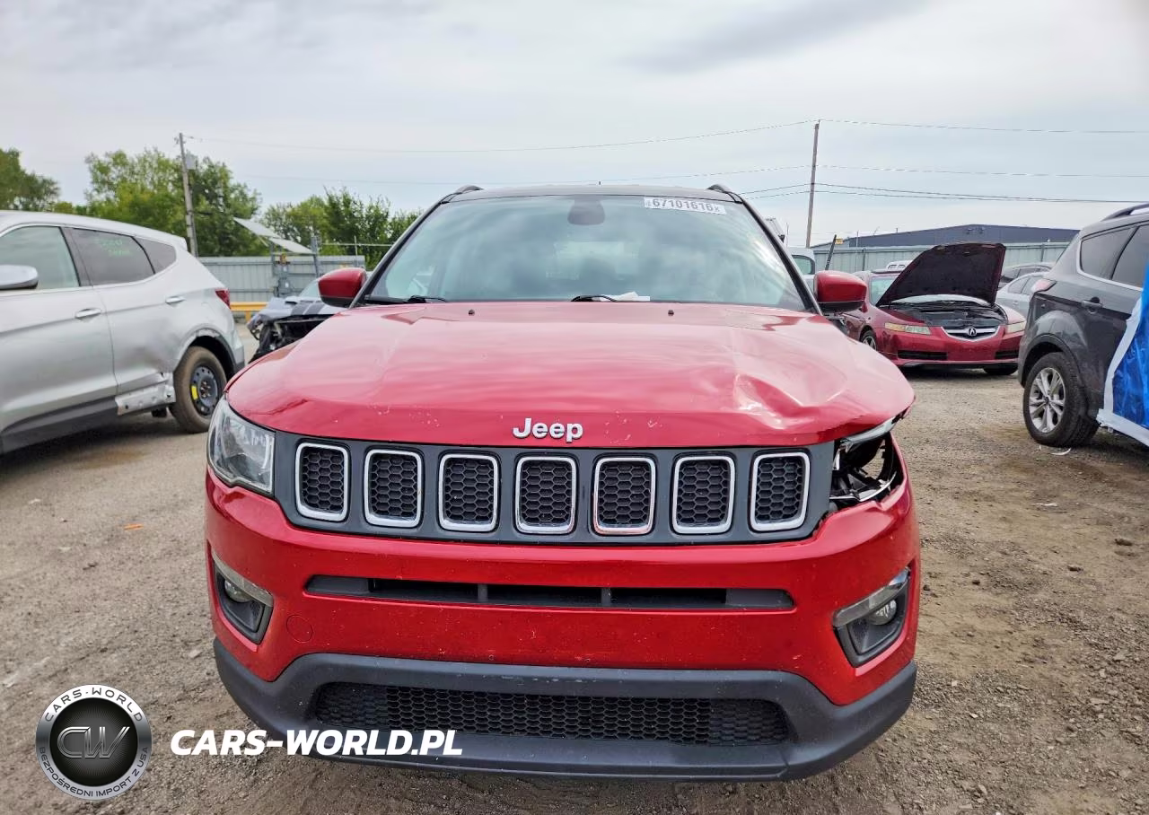 2018 Jeep Compass Latitude VIN:3C4NJDBB6JT456825 - 5
