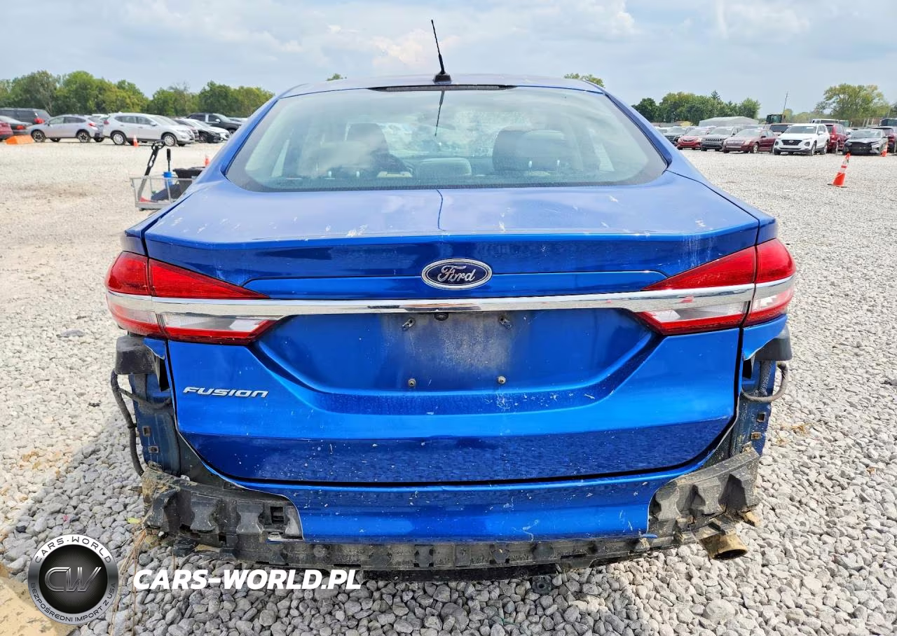 2017 Ford Fusion S VIN:3FA6P0G73HR213471 - 6