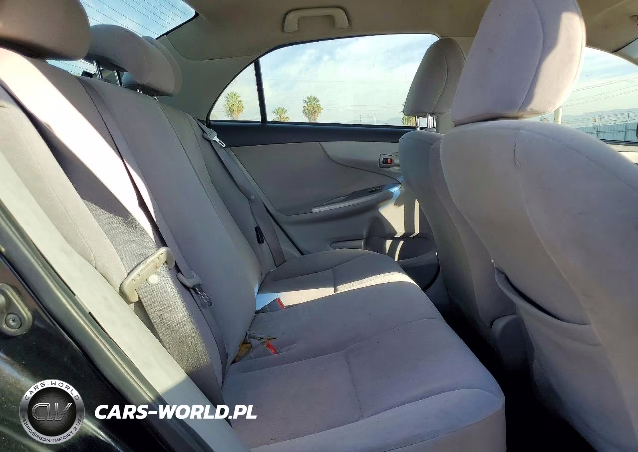 2013 Toyota Corolla Le VIN:JTDBU4EEXDJ119392 - 10