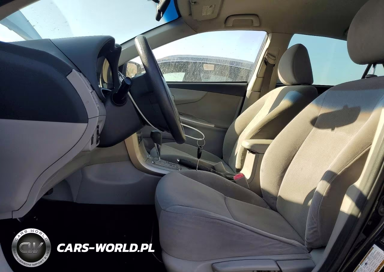 2013 Toyota Corolla Le VIN:JTDBU4EEXDJ119392 - 7