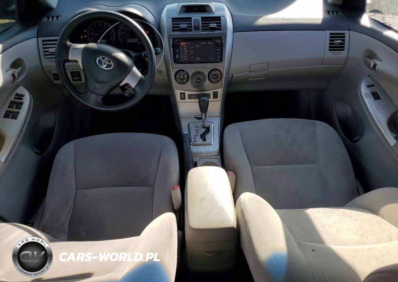 2013 Toyota Corolla Le VIN:JTDBU4EEXDJ119392 - 8