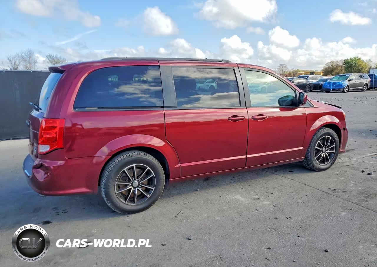2018 Dodge Grand Caravan Gt VIN:2C4RDGEG7JR336178 - 3