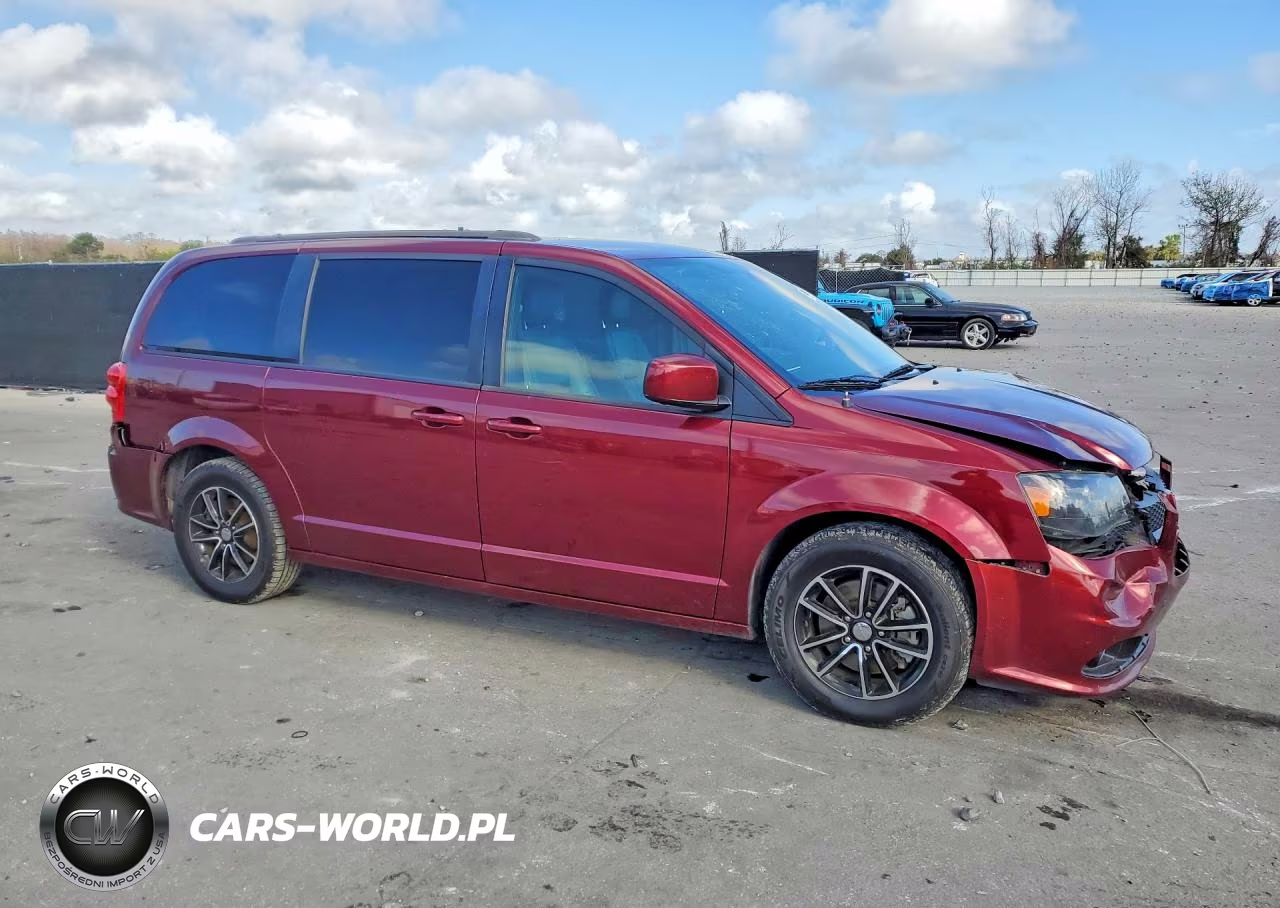 2018 Dodge Grand Caravan Gt VIN:2C4RDGEG7JR336178 - 4