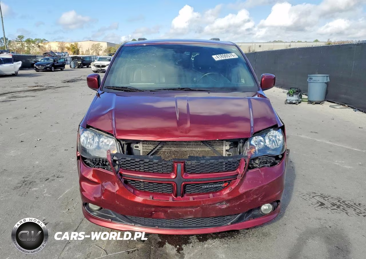 2018 Dodge Grand Caravan Gt VIN:2C4RDGEG7JR336178 - 5