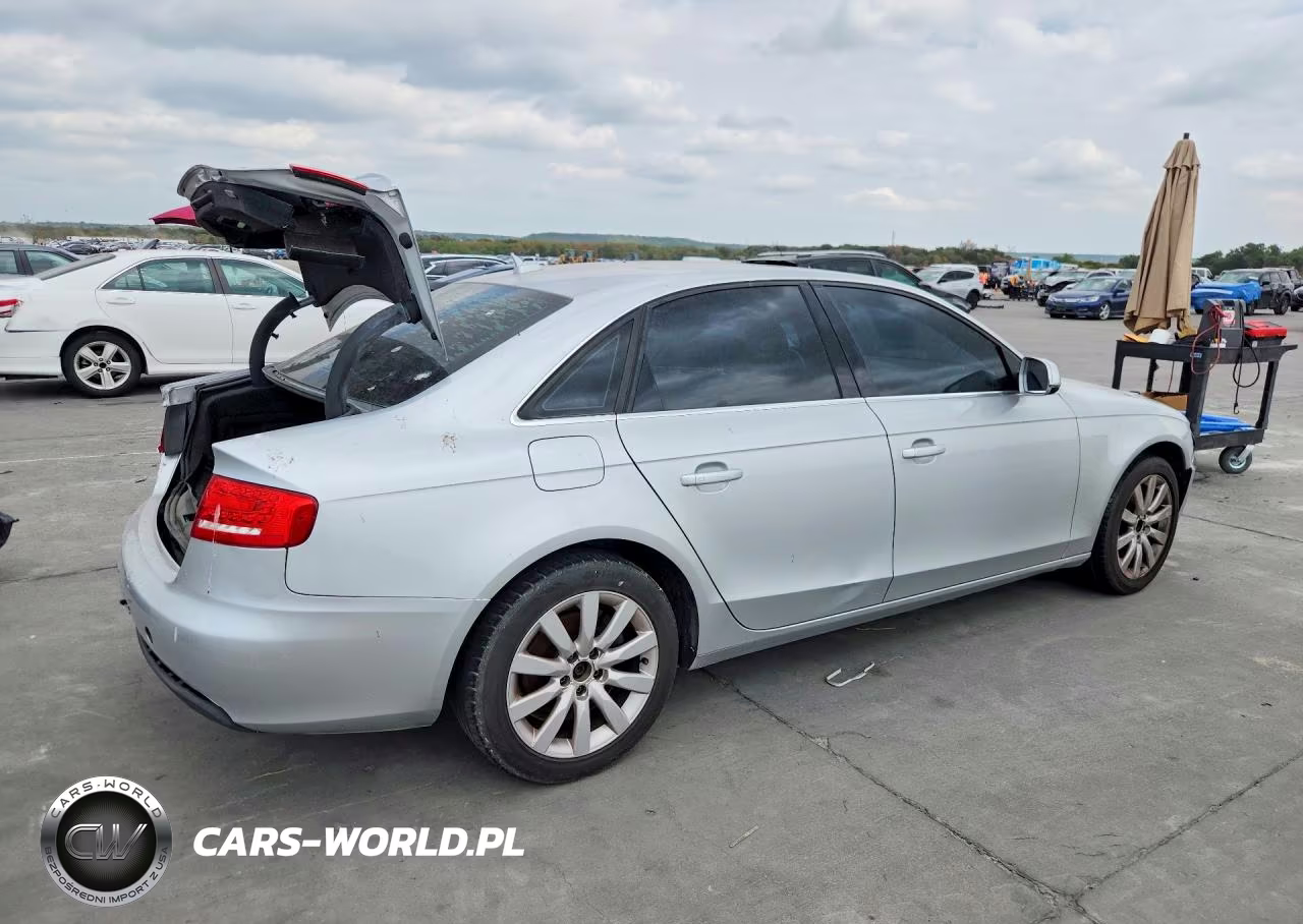 2011 Audi A4 Premium Plus VIN:WAUFFAFL9BN028558 - 3