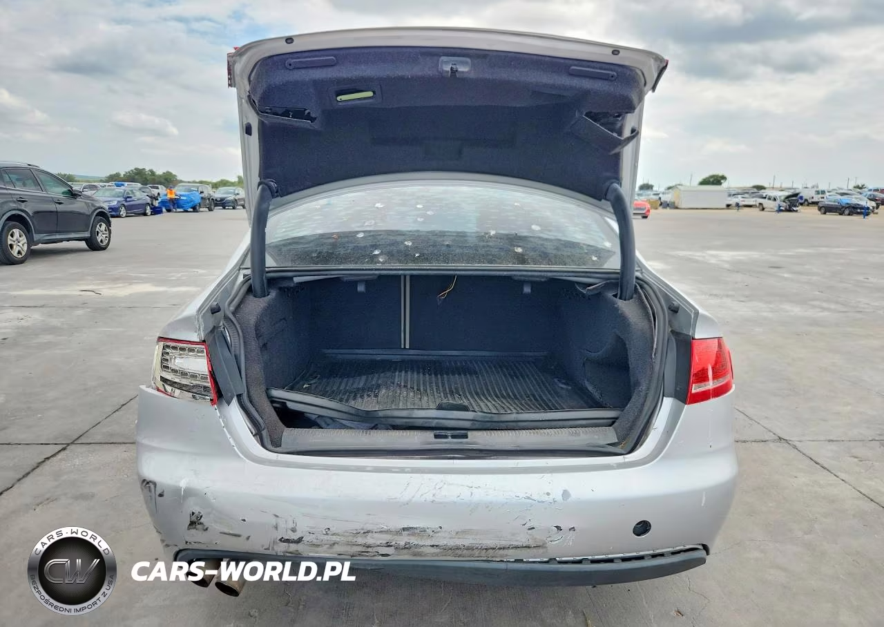 2011 Audi A4 Premium Plus VIN:WAUFFAFL9BN028558 - 6