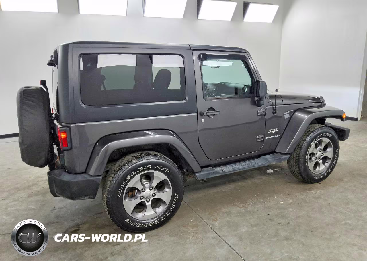 2017 Jeep Wrangler Sahara VIN:1C4AJWBG6HL505114 - 3