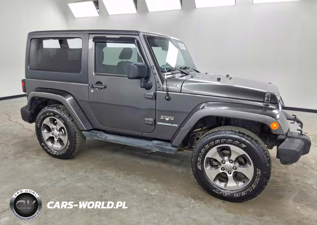 2017 Jeep Wrangler Sahara VIN:1C4AJWBG6HL505114 - 4