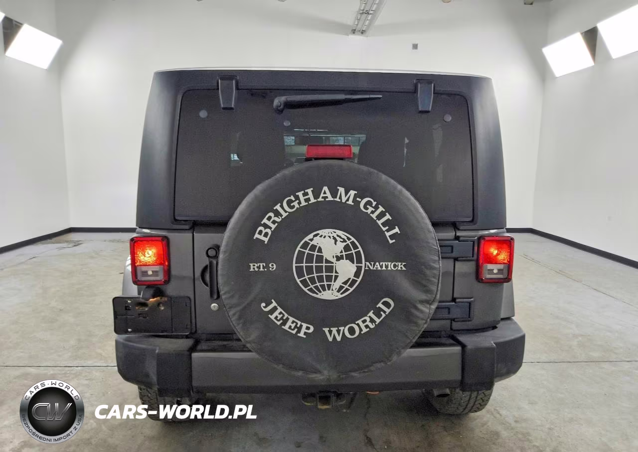 2017 Jeep Wrangler Sahara VIN:1C4AJWBG6HL505114 - 6