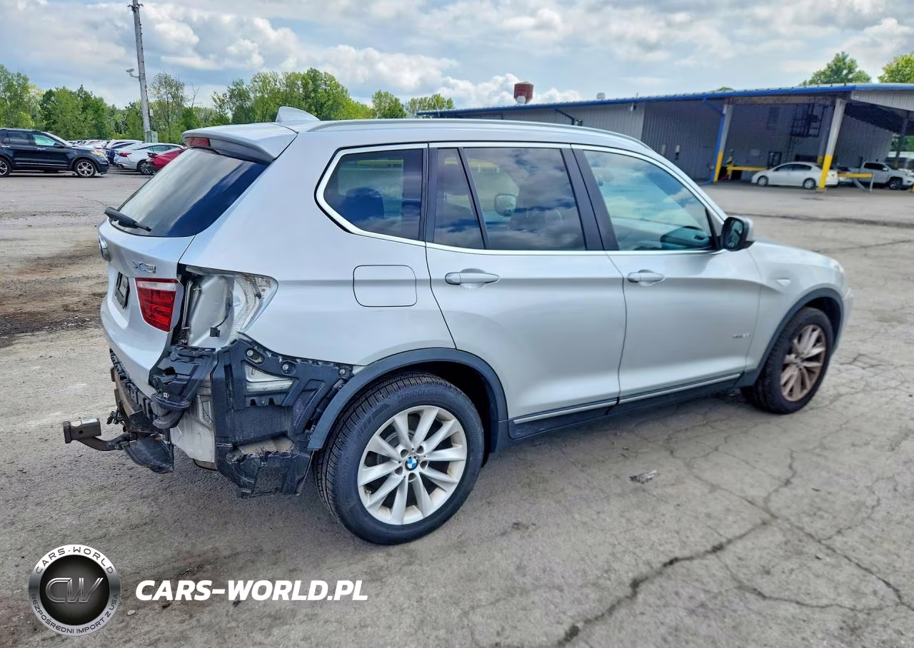 2011 BMW X3 xDrive28I VIN:5UXWX5C51BL704346 - 3
