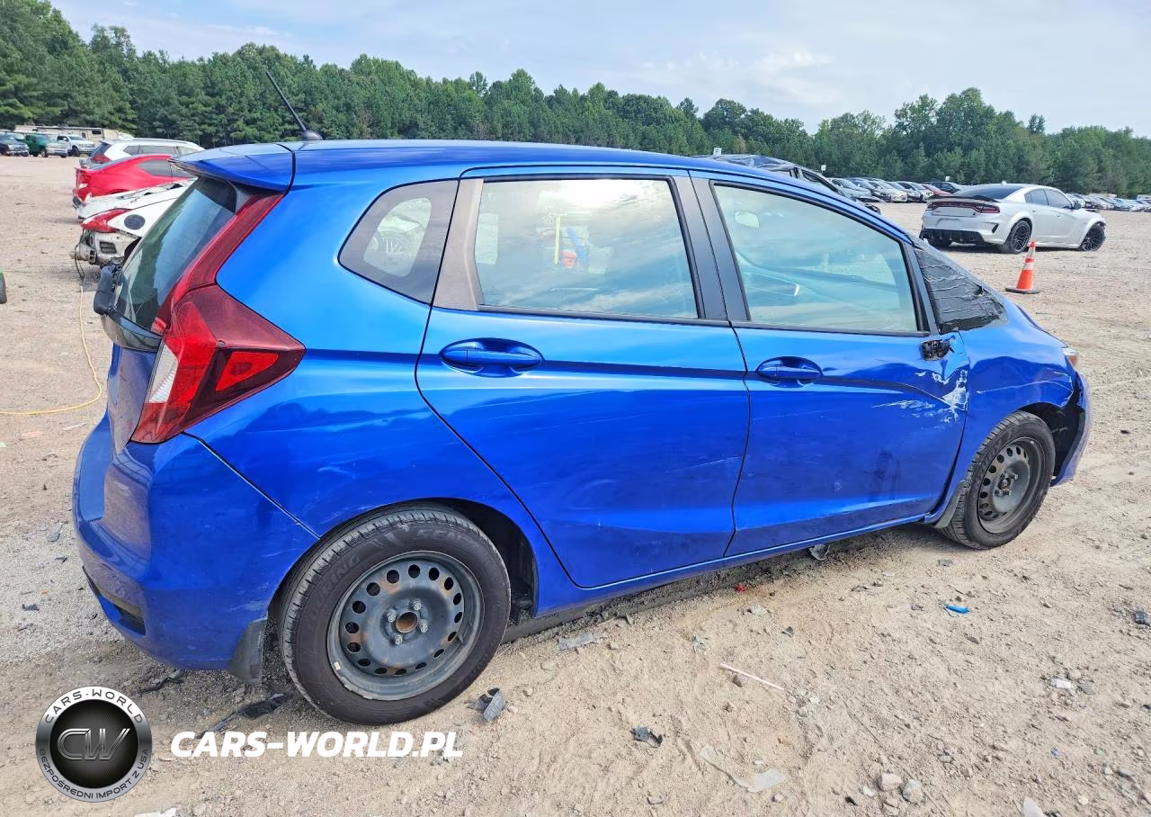 2020 Honda Fit Lx VIN:3HGGK5H42LM716897 - 3