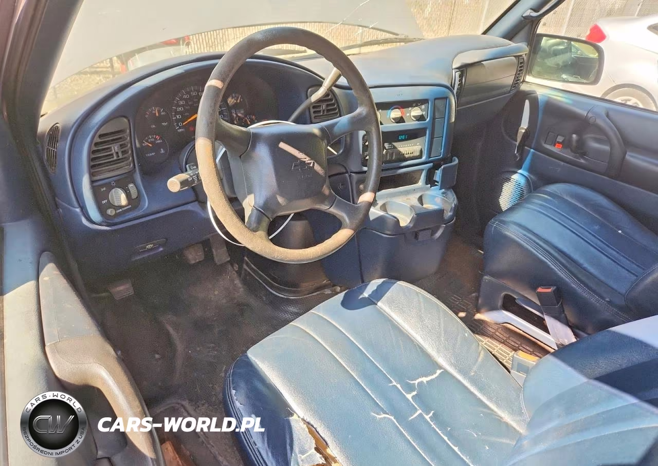 1999 Chevrolet Astro VIN:1GCDM19W4XB120126 - 8