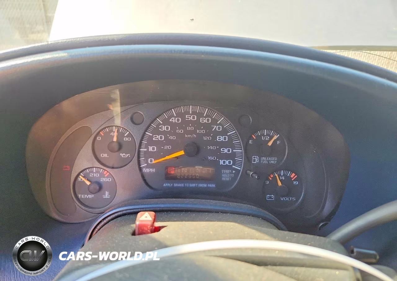 1999 Chevrolet Astro VIN:1GCDM19W4XB120126 - 9