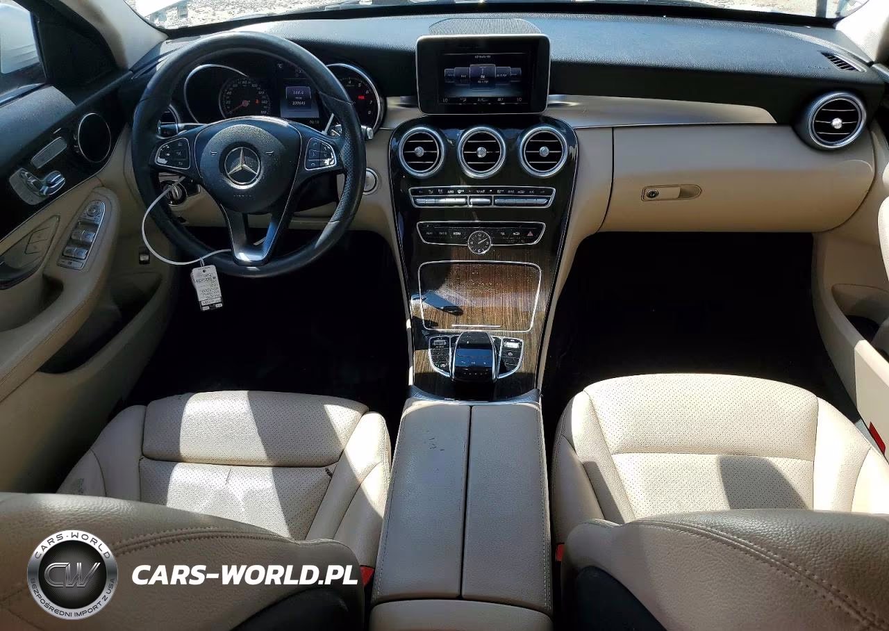 2015 Mercedes-Benz C 300 4Matic VIN:55SWF4KB6FU071310 - 8