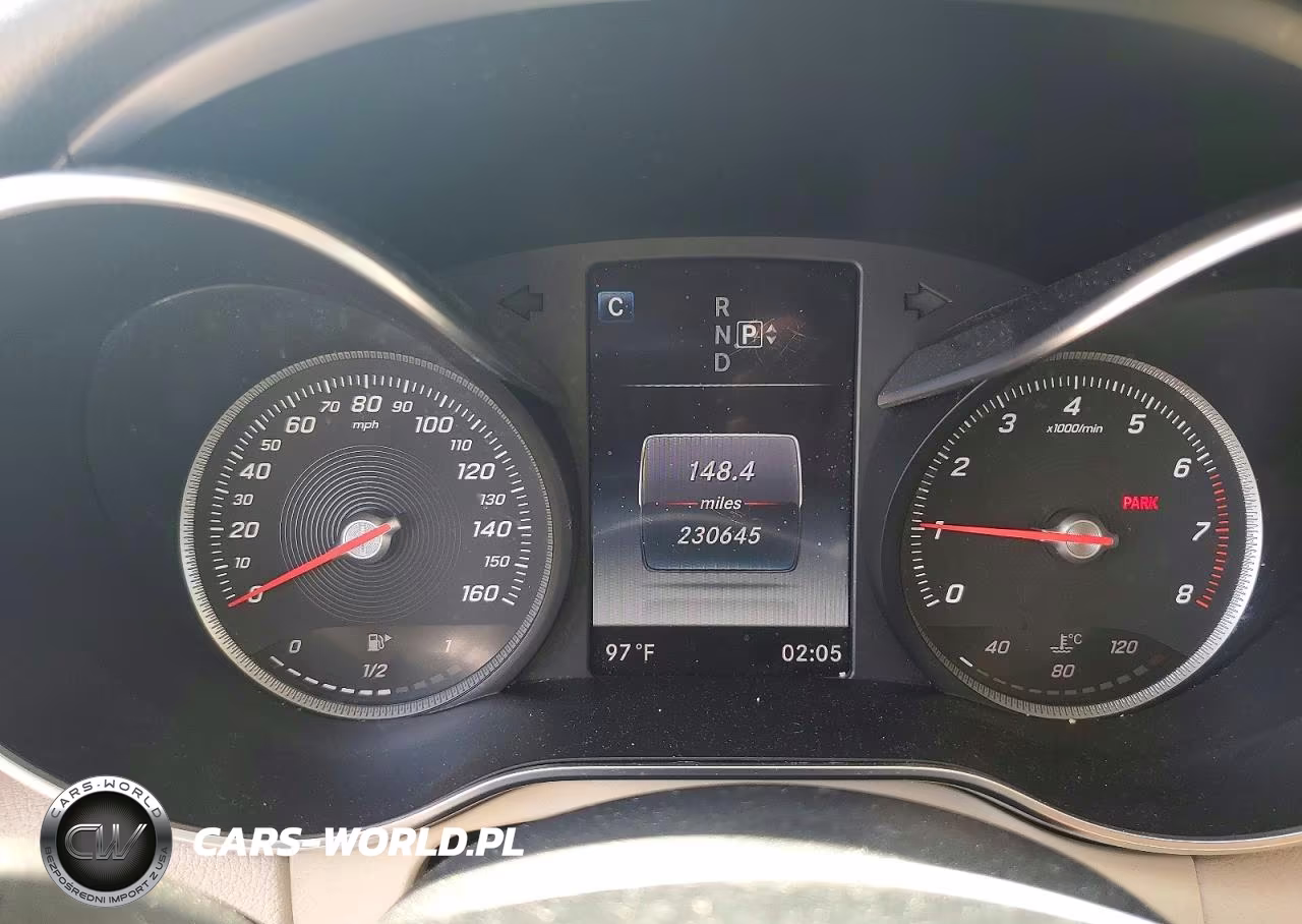2015 Mercedes-Benz C 300 4Matic VIN:55SWF4KB6FU071310 - 9