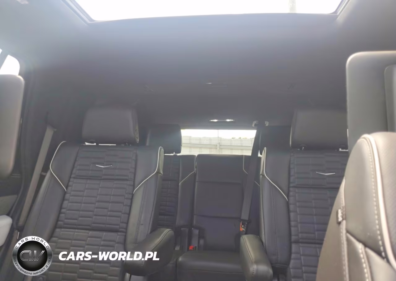 2025 Cadillac Escalade V VIN:1GYS9HR93SR158842 - 10
