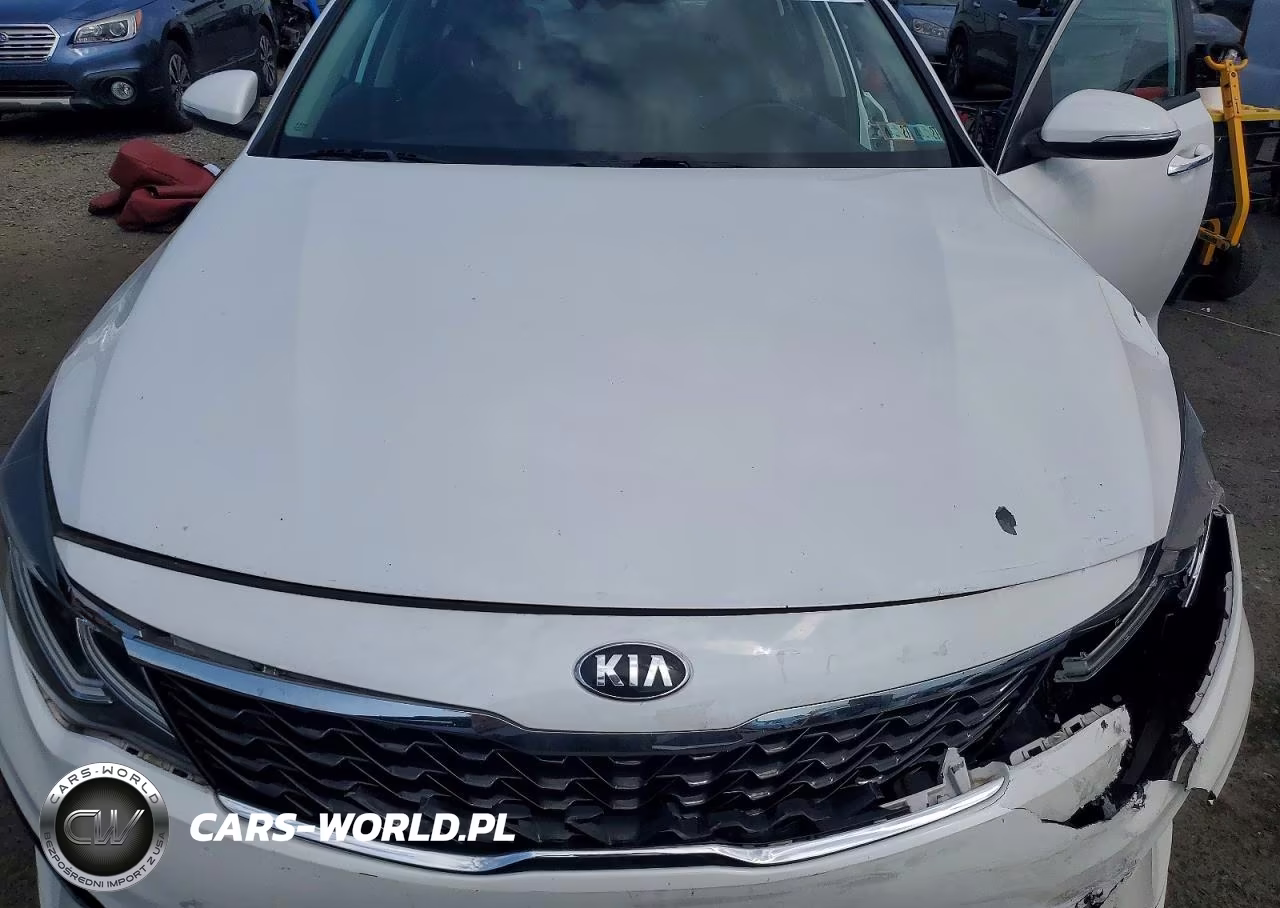2019 Kia Optima S VIN:5XXGT4L38KG289598 - 11
