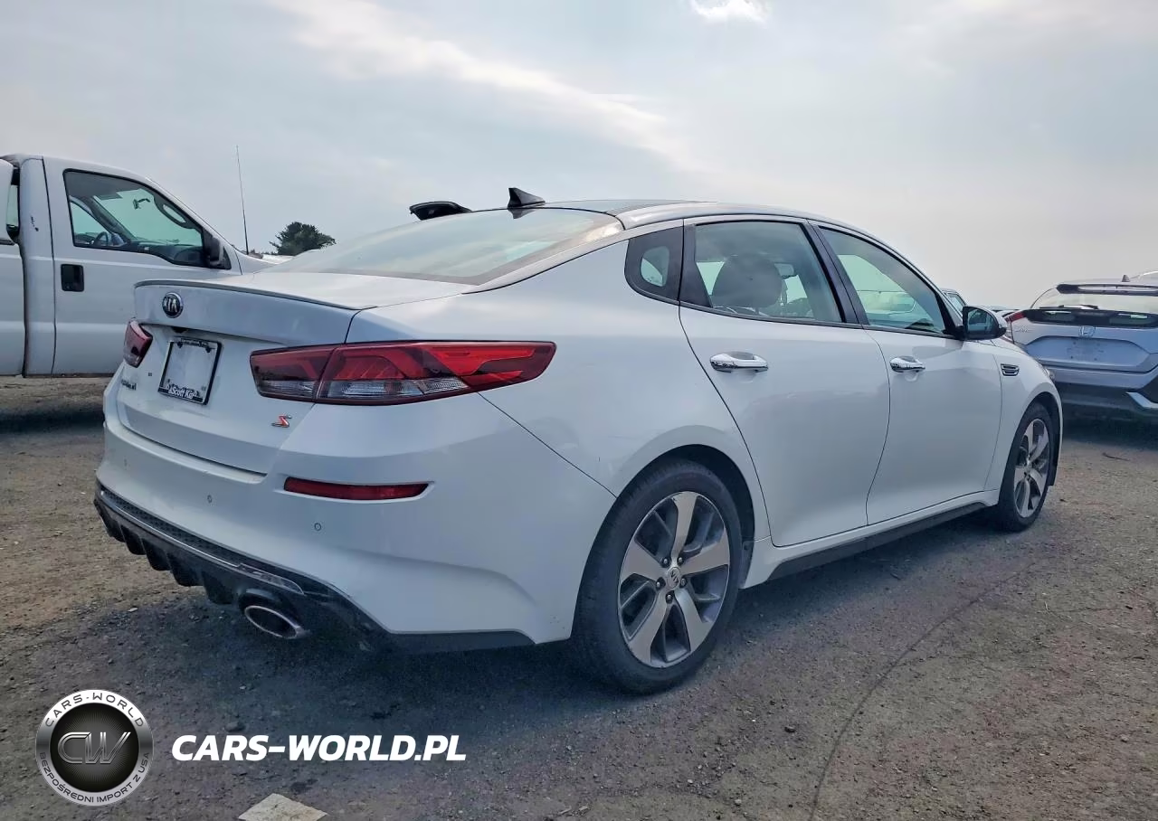 2019 Kia Optima S VIN:5XXGT4L38KG289598 - 3