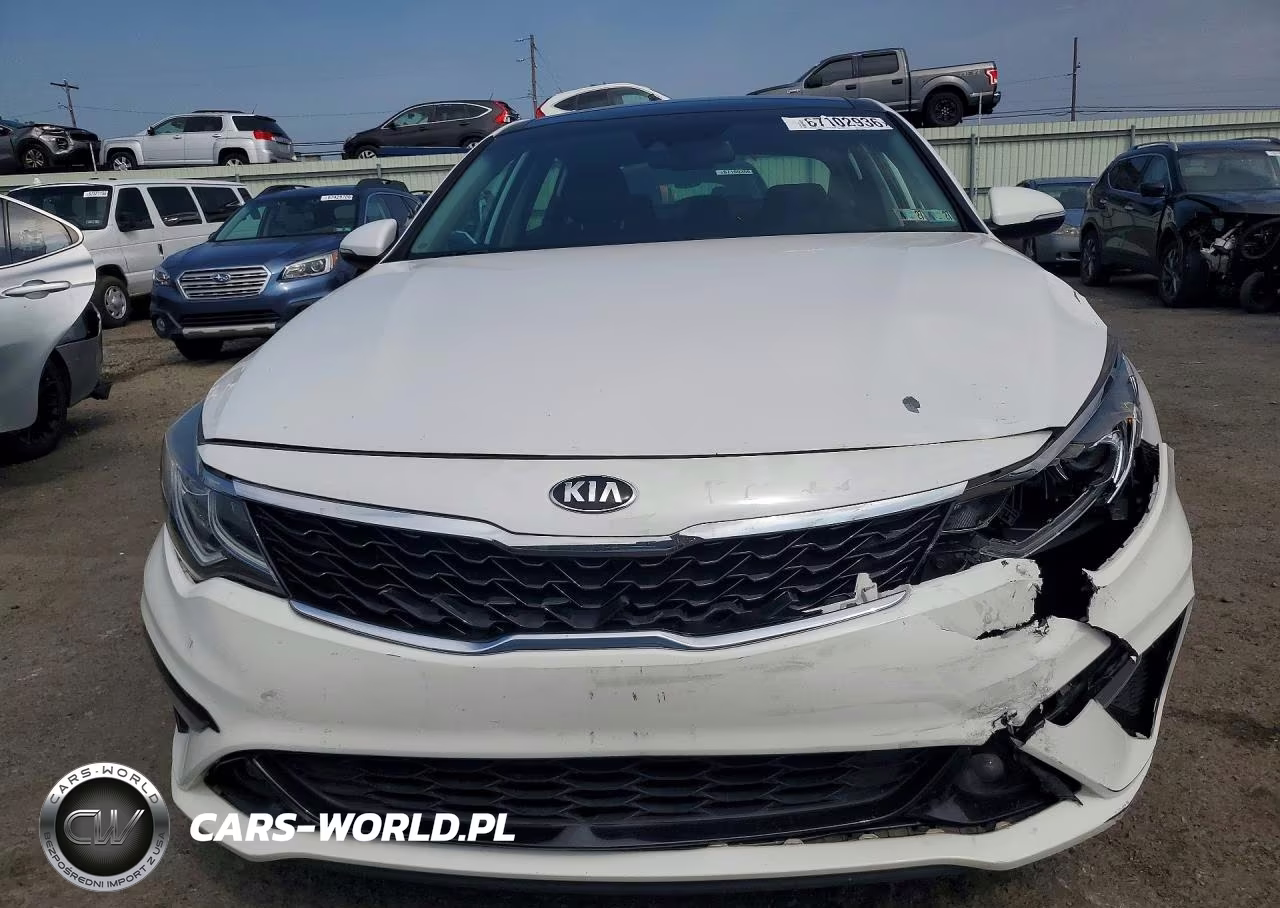 2019 Kia Optima S VIN:5XXGT4L38KG289598 - 5
