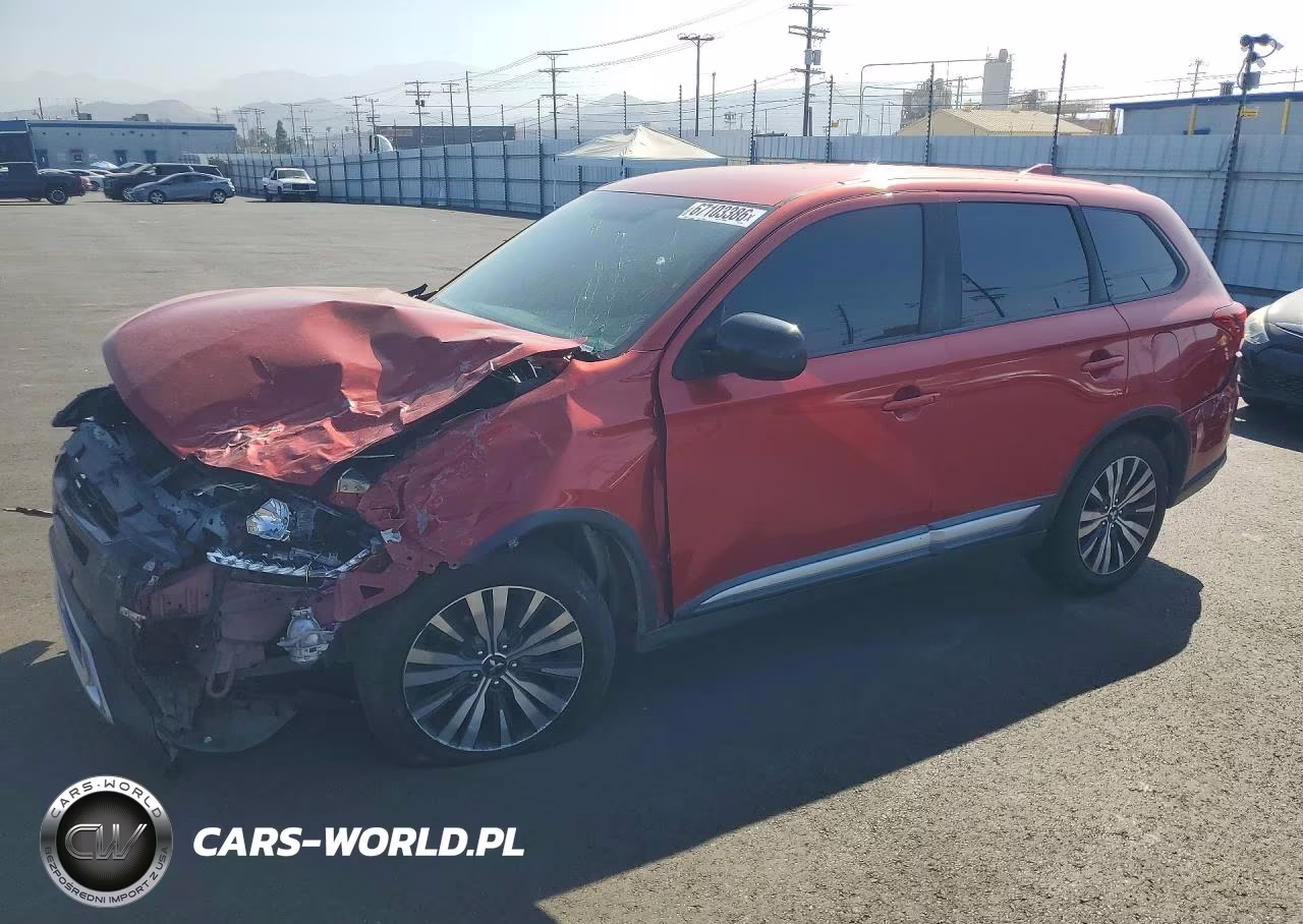 2019 Mitsubishi Outlander Es – zdjęcie 1 z 13
