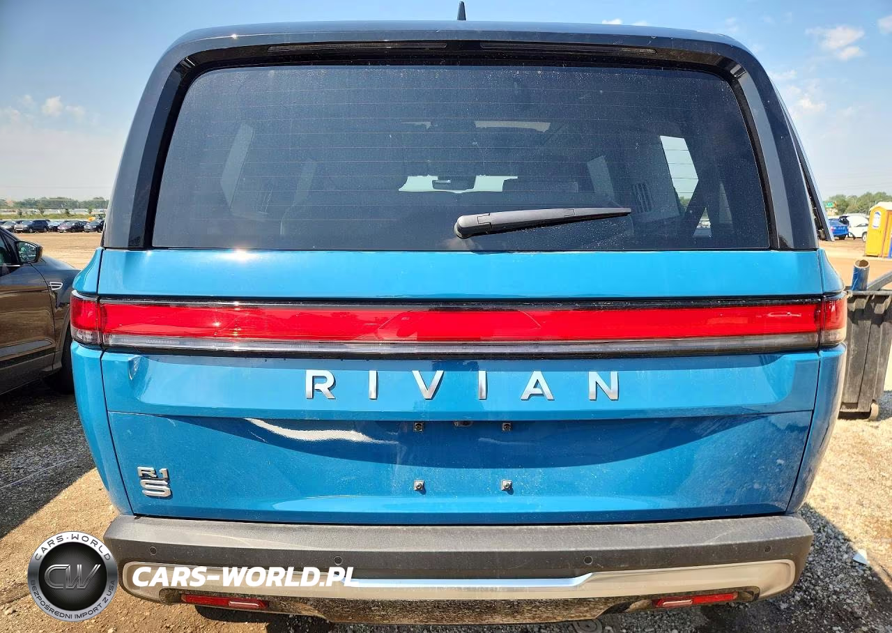 2026 Rivian R1S Adventure VIN:7PDSGCBAXTN084209 - 6