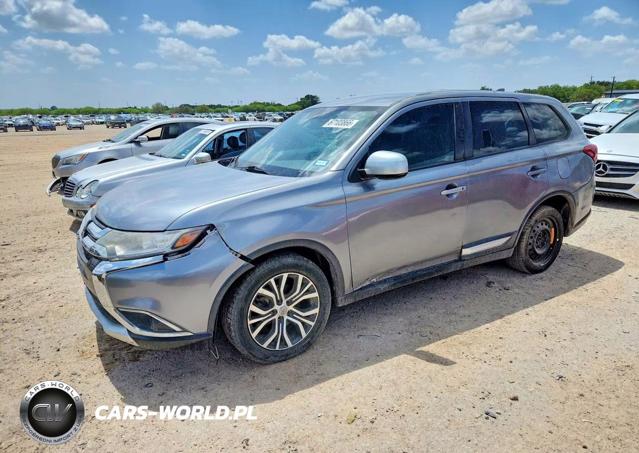 2018 Mitsubishi Outlander Es – zdjęcie 1 z 13