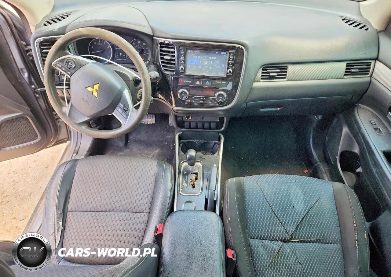 2018 Mitsubishi Outlander Es VIN:JA4AD2A3XJZ053163 - 8