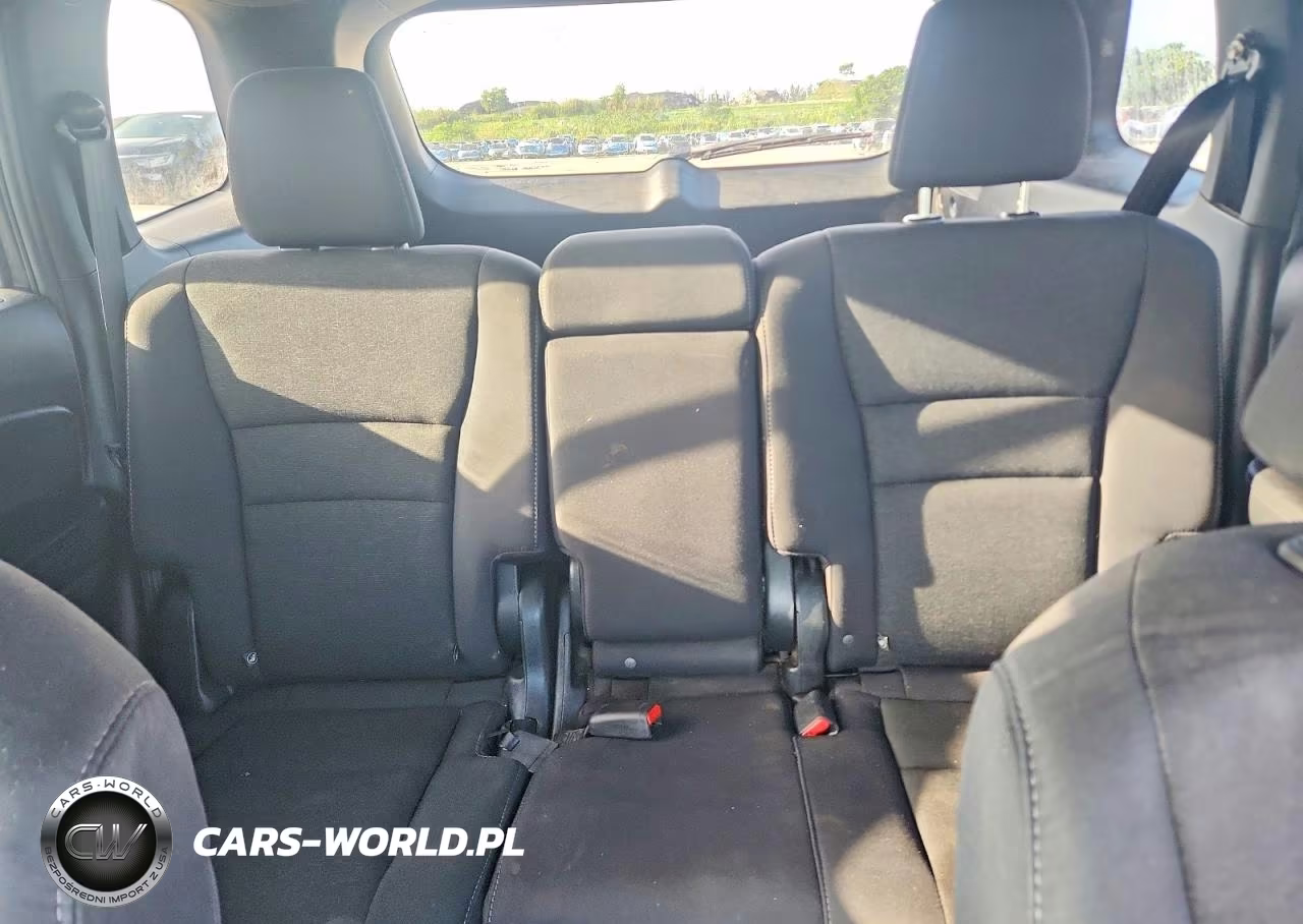 2019 Honda Passport Sport VIN:5FNYF7H28KB011784 - 10
