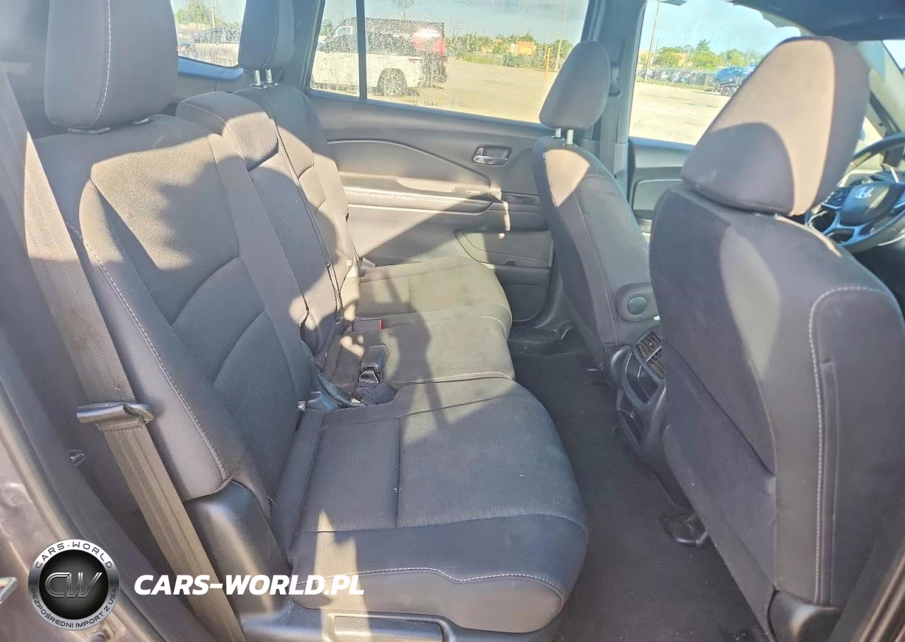 2019 Honda Passport Sport VIN:5FNYF7H28KB011784 - 11