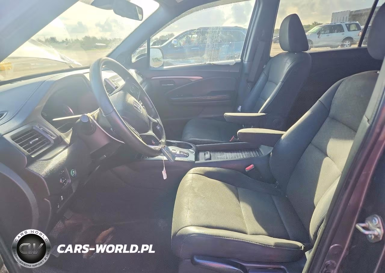 2019 Honda Passport Sport VIN:5FNYF7H28KB011784 - 7