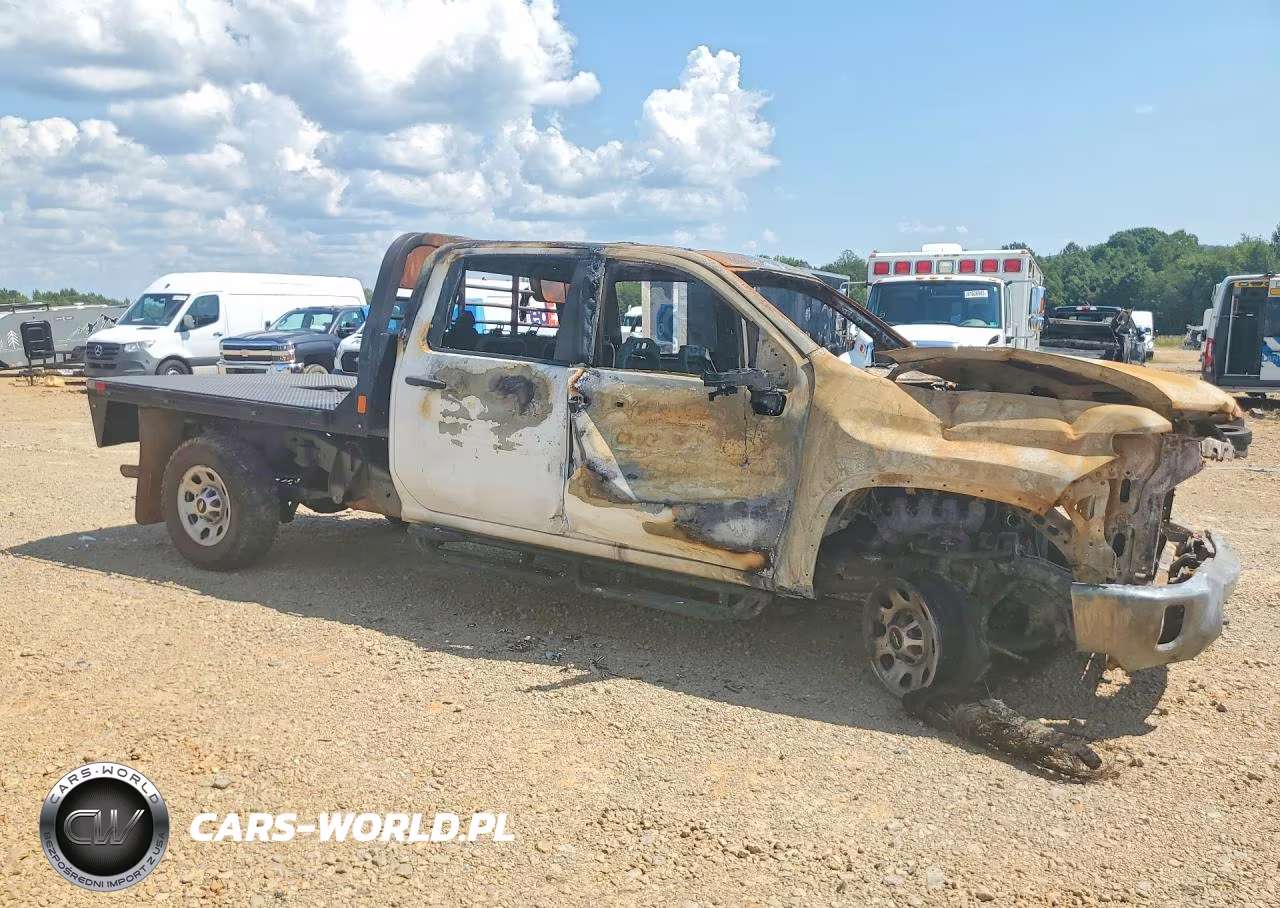 2024 Chevrolet Silverado K3500 VIN:1GB4YSE75RF152463 - 4