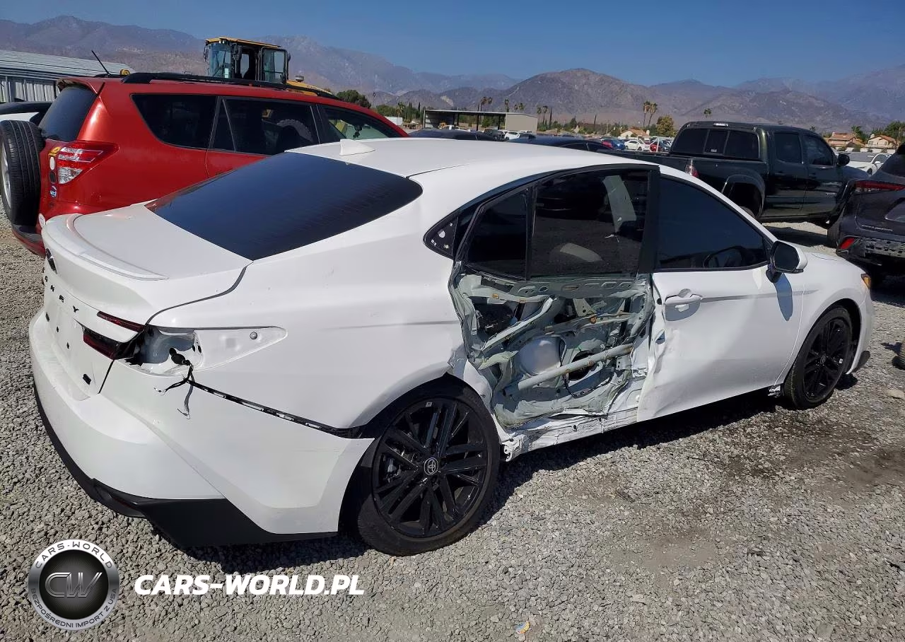 2026 Toyota Camry Se VIN:4T1DAACK7TU252452 - 3
