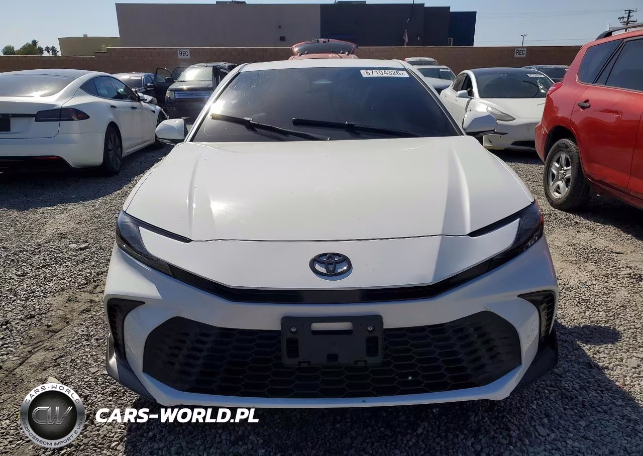 2026 Toyota Camry Se VIN:4T1DAACK7TU252452 - 5