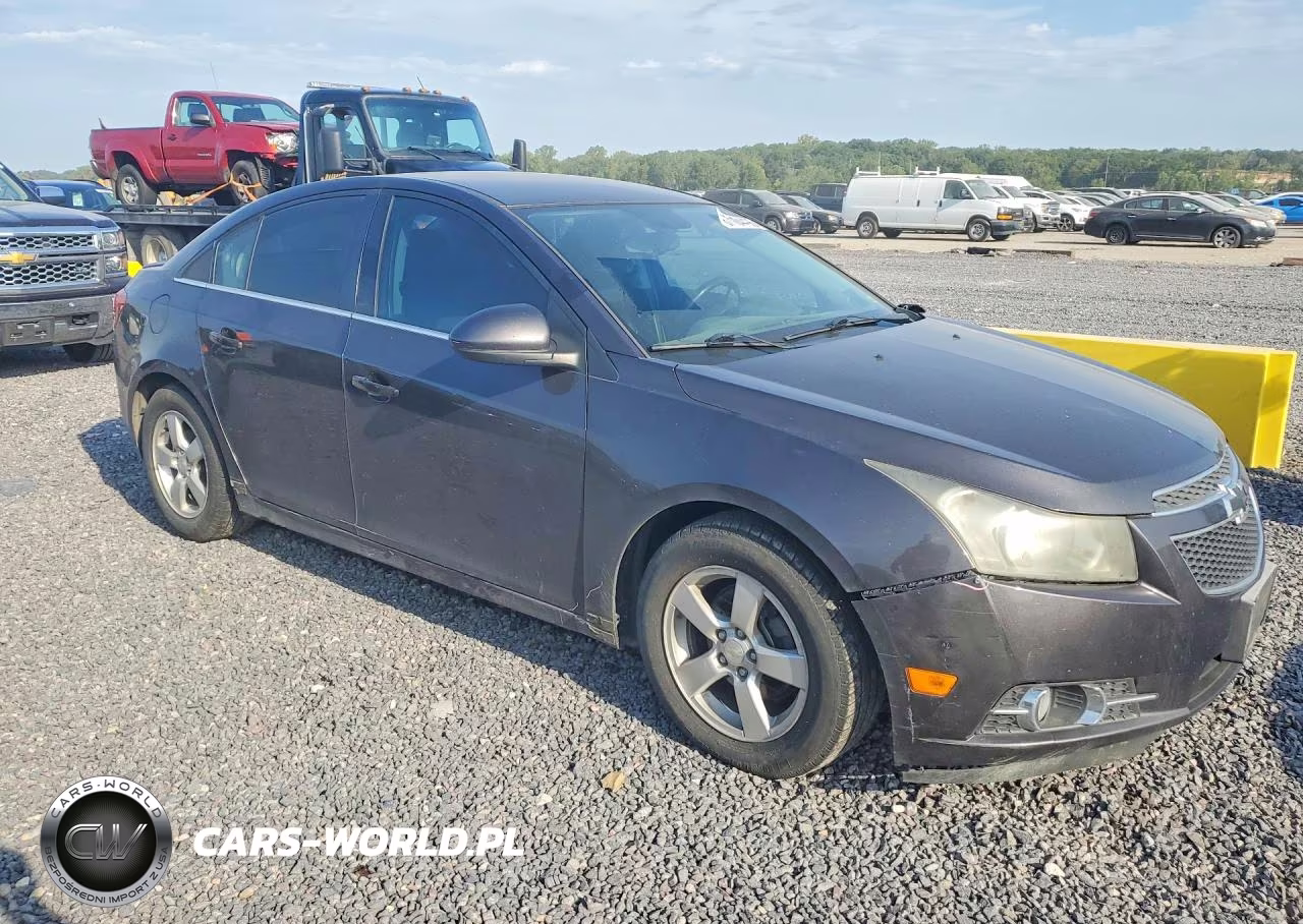 2014 Chevrolet Cruze Lt VIN:1G1PC5SB9E7457754 - 4