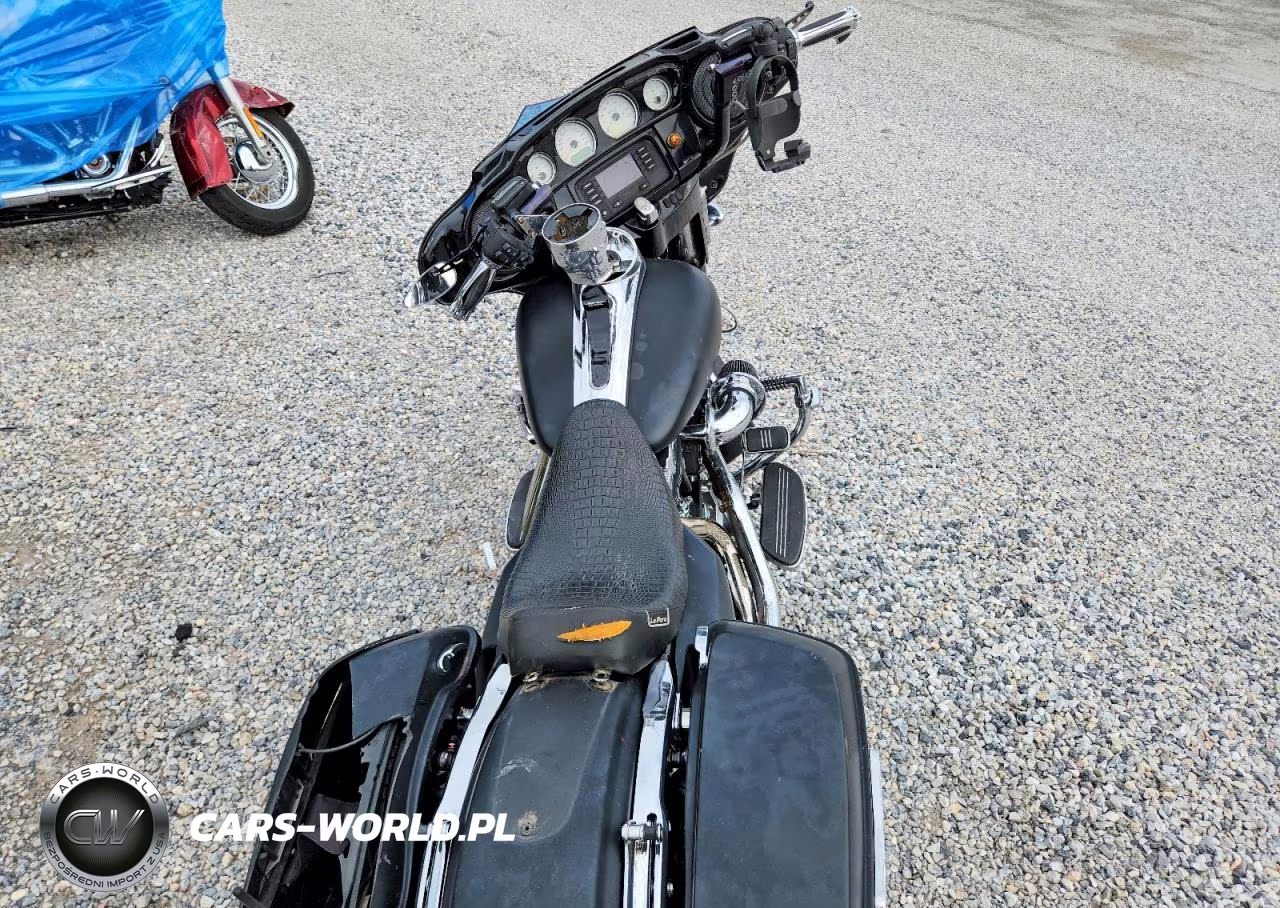 2014 Harley-Davidson Flhx Street Glide VIN:1HD1KBM10EB686953 - 6