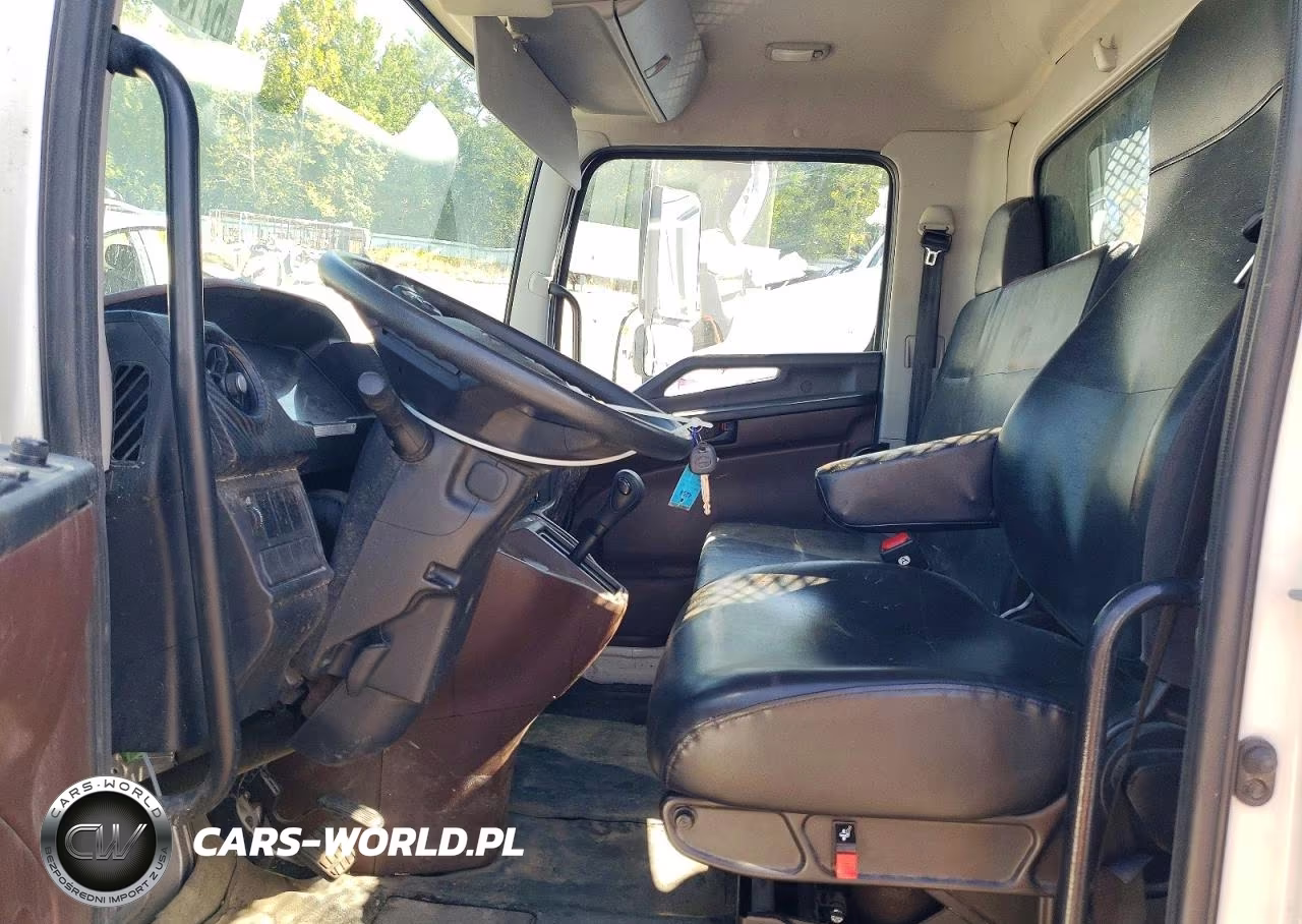 2025 Hino Hino L6 VIN:5PVNJ7AR3S5T50446 - 7